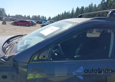 2018 Jeep Compass Sport 4X4 z USA, uszkodzony, nr VIN 3C4NJDAB3JT176569